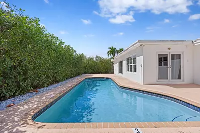 498 NE 30th Street, Boca Raton, FL 33431 - Photo 3