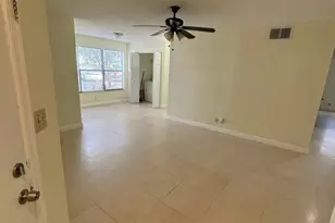 2796 S University Dr, Davie, FL 33328 - Photo 3