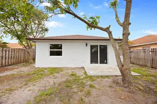 5664 Boynton Crescent, Boynton Beach, FL 33437 - Photo 27