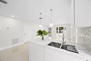 5664 Boynton Crescent, Boynton Beach, FL 33437 - Photo 3