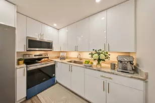 712 SE Bayou Ave, Stuart, FL 34994 - Photo 19