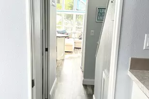 875 NE 48 Th St, Pompano Beach, FL 33064 - Photo 9