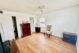 9900 Sunrise Lakes Blvd, Sunrise, FL 33322 - Photo 15