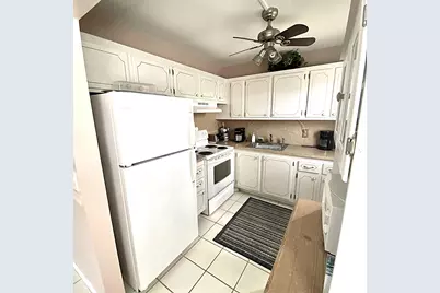 397 Markham R, Deerfield Beach, FL 33442 - Photo 11