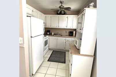 397 Markham R, Deerfield Beach, FL 33442 - Photo 13