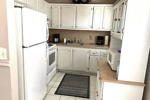 397 Markham R, Deerfield Beach, FL 33442 - Photo 13