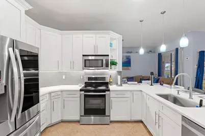 662 SW Dwight Avenue, Port Saint Lucie, FL 34983 - Photo 9