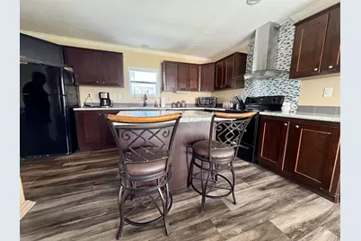 106 Sandhill Boulevard, Fort Pierce, FL 34982 - Photo 5