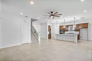 916 Hookline Cir, Loxahatchee, FL 33470 - Photo 7