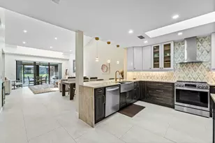 12 Eastgate Dr, Boynton Beach, FL 33436 - Photo 1