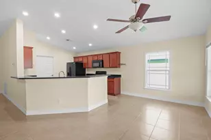 5029 SE Jack Ave, Stuart, FL 34997 - Photo 9