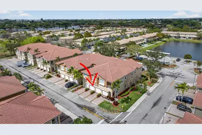 9125 Pershore Place #8204, Tamarac, FL 33321 - Photo 7