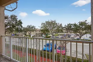 9125 Pershore Pl, Tamarac, FL 33321 - Photo 19