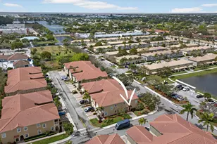 9125 Pershore Pl, Tamarac, FL 33321 - Photo 11