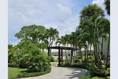 355 Oakview Drive, Delray Beach, FL 33445 - Photo 5