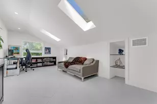 355 Oakview Dr, Delray Beach, FL 33445 - Photo 41