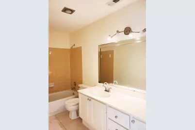 4345 Lucerne Villas Lane, Lake Worth, FL 33467 - Photo 17