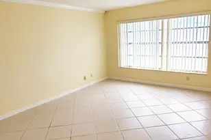 4345 Lucerne Villas Ln, Lake Worth, FL 33467 - Photo 11