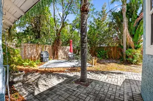 411 51st St, West Palm Beach, FL 33407 - Photo 23