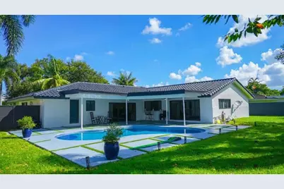 7410 SW 15th Street, Plantation, FL 33317 - Photo 5