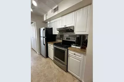 160 Yacht Club Way #212, Hypoluxo, FL 33462 - Photo 11