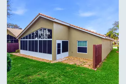 7420 Lugano Drive, Boynton Beach, FL 33437 - Photo 37