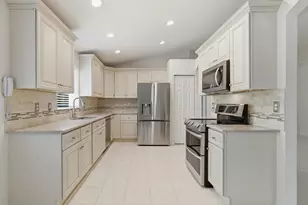 7420 Lugano Dr, Boynton Beach, FL 33437 - Photo 15