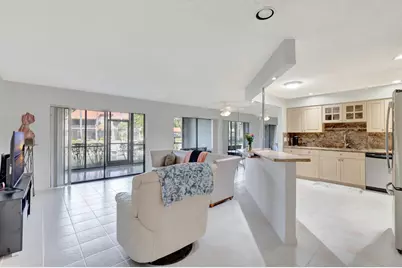 5731 Coach House Circle #A, Boca Raton, FL 33486 - Photo 11