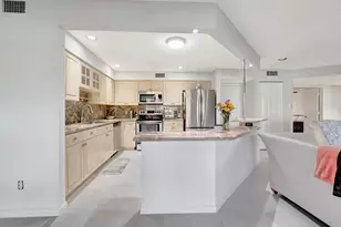 5731 Coach House Cir, Boca Raton, FL 33486 - Photo 19
