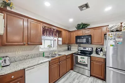 6531 SE Federal Highway SE #Q108, Stuart, FL 34997 - Photo 9