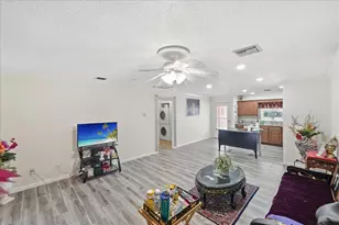 6531 SE Federal Hwy SE, Stuart, FL 34997 - Photo 5