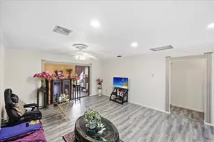 6531 SE Federal Hwy SE, Stuart, FL 34997 - Photo 7