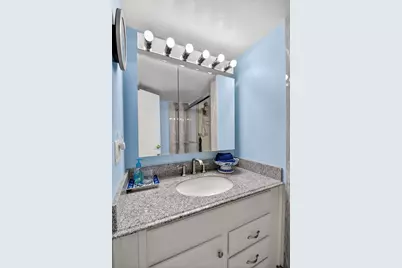 3524 Via Poinciana #303, Lake Worth, FL 33467 - Photo 13