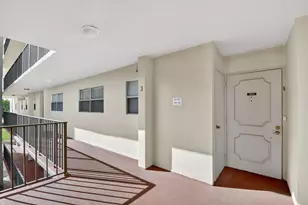 3524 Via Poinciana, Lake Worth, FL 33467 - Photo 35