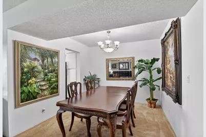 3524 Via Poinciana #303, Lake Worth, FL 33467 - Photo 3