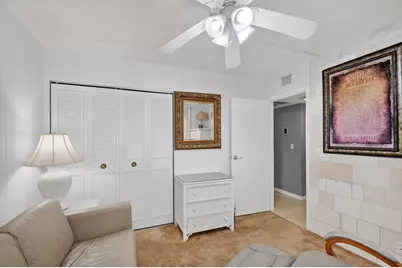 3524 Via Poinciana #303, Lake Worth, FL 33467 - Photo 23