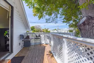 1018 Georgia St, Key West, FL 33040 - Photo 11