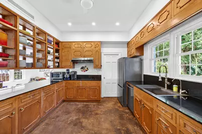 4945 16th Street, Vero Beach, FL 32966 - Photo 11