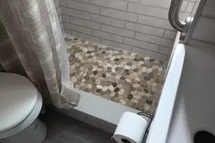 11 Pleasant View Dr, Jensen Beach, FL 34957 - Photo 17