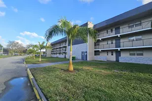 8000 Fairview Dr, Tamarac, FL 33321 - Photo 1