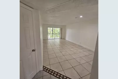 8000 Fairview Drive #309, Tamarac, FL 33321 - Photo 5