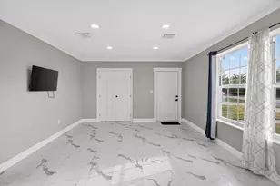 108 SW 24th Ave, Fort Lauderdale, FL 33312 - Photo 11