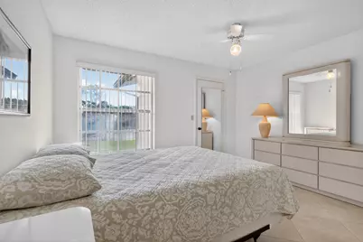 5404 Viburnum Circle, Delray Beach, FL 33484 - Photo 19