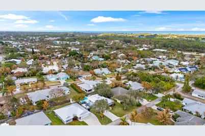 9325 SE Mercury Street, Hobe Sound, FL 33455 - Photo 33