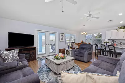 9325 SE Mercury Street, Hobe Sound, FL 33455 - Photo 9