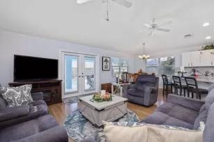 9325 SE Mercury St, Hobe Sound, FL 33455 - Photo 9