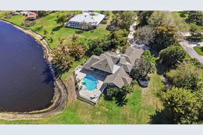 2400 NW Lakeridge Drive, Palm City, FL 34990 - Photo 3