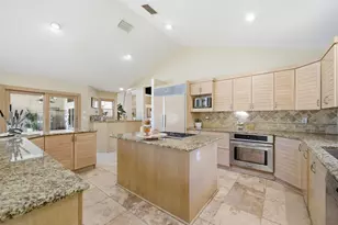 2400 NW Lakeridge Dr, Palm City, FL 34990 - Photo 19