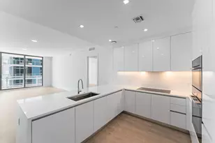 220 Lake Shore Dr, Lake Park, FL 33403 - Photo 7