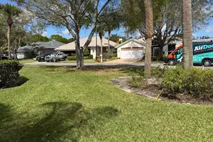 610 NW Monticello Pl, Port Saint Lucie, FL 34986 - Photo 5